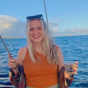 Meet your Posher, Mallory